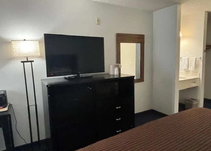 Fairbridge Inn & Suites Sunnyside