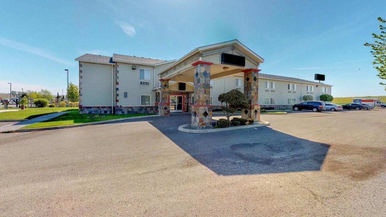 Fairbridge & Hotel